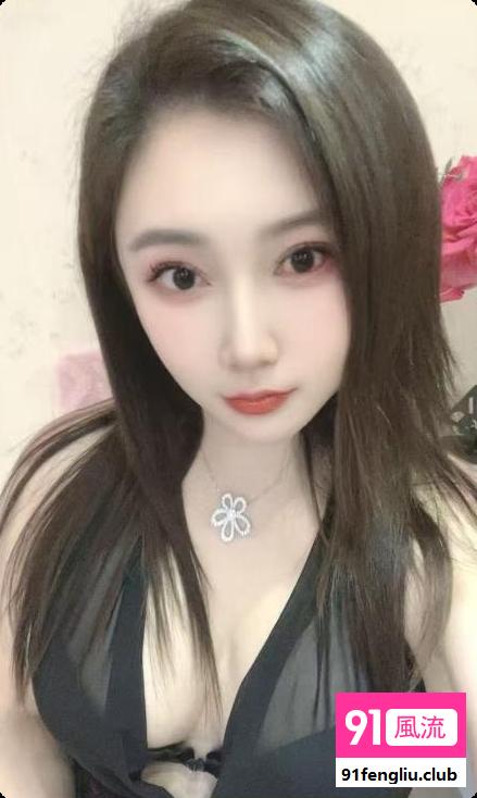 青岛天然美乳御姐